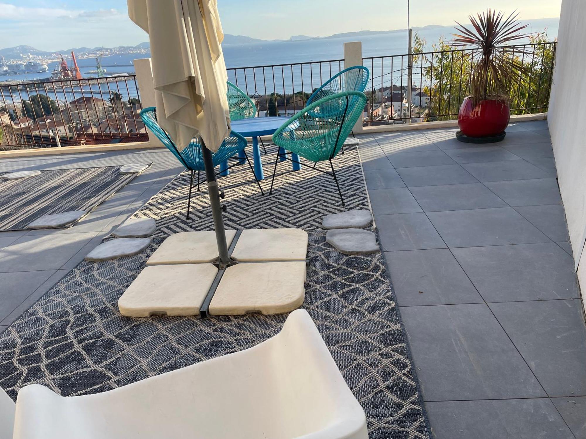 Superbe Terrasse Avec Vue Panoramique Sur La Mer Марсель Экстерьер фото
