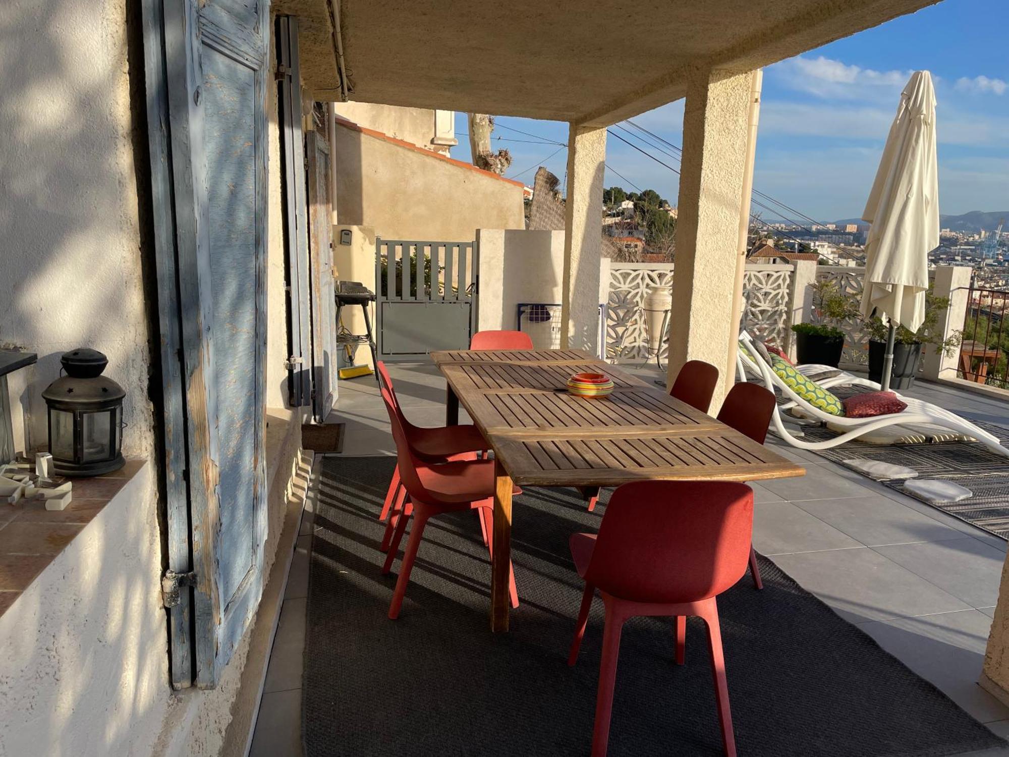 Superbe Terrasse Avec Vue Panoramique Sur La Mer Марсель Экстерьер фото