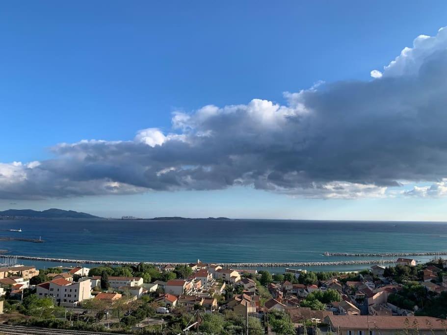 Superbe Terrasse Avec Vue Panoramique Sur La Mer Марсель Экстерьер фото