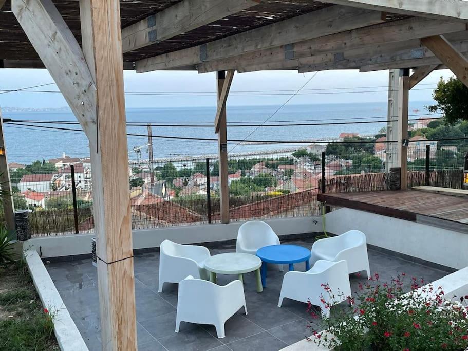 Superbe Terrasse Avec Vue Panoramique Sur La Mer Марсель Экстерьер фото
