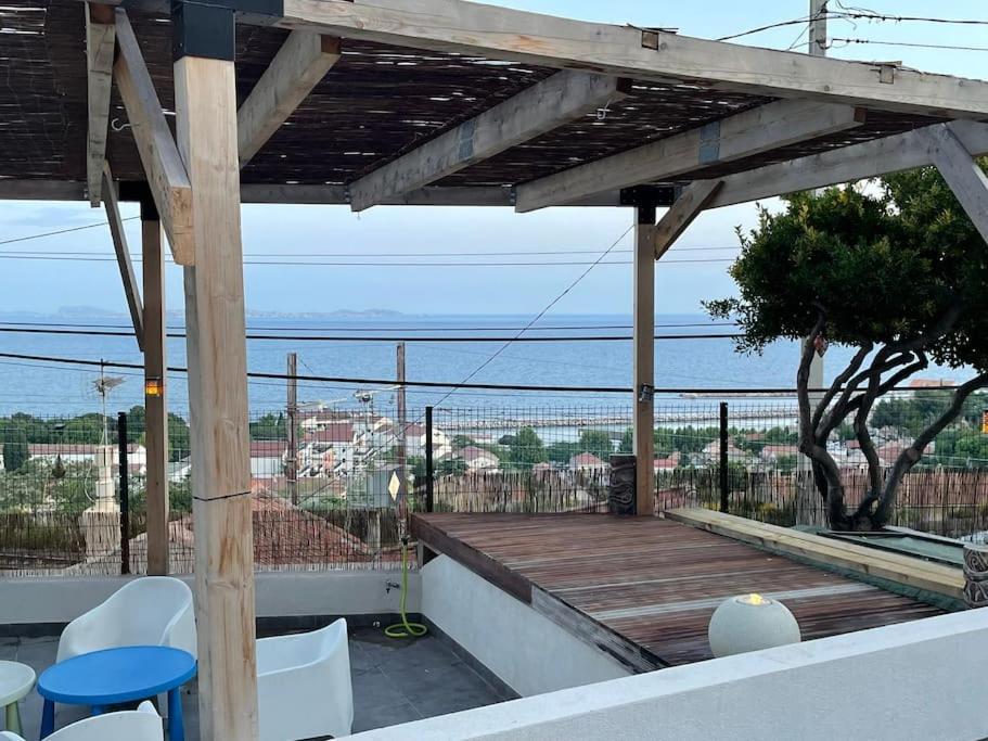 Superbe Terrasse Avec Vue Panoramique Sur La Mer Марсель Экстерьер фото