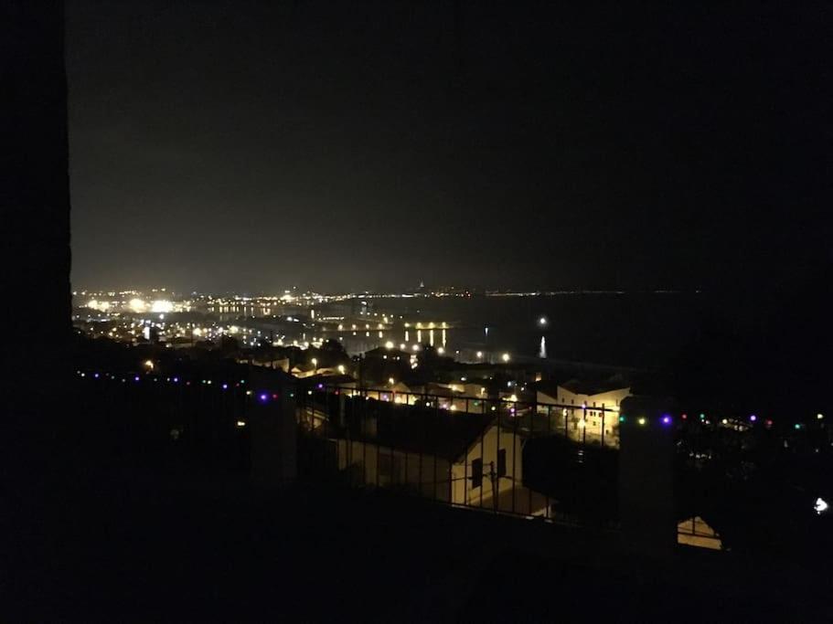 Superbe Terrasse Avec Vue Panoramique Sur La Mer Марсель Экстерьер фото